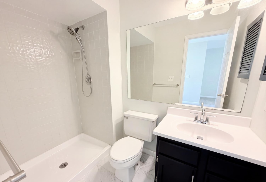 1379 Gumbert Dr - Photo 5 of 31