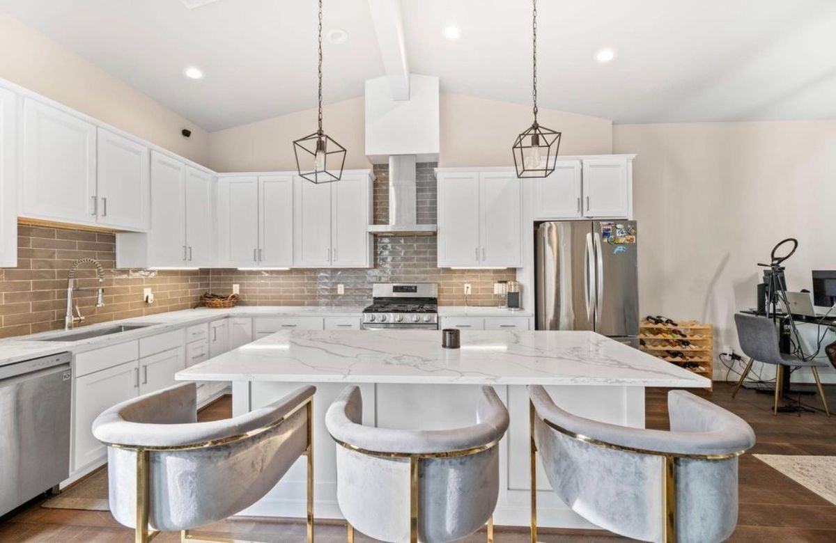 823 Mansfield St ##H - Photo 6 of 8