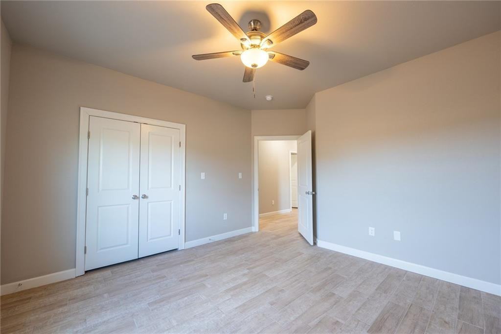 813 Valley Oaks Ln - Photo 3 of 21