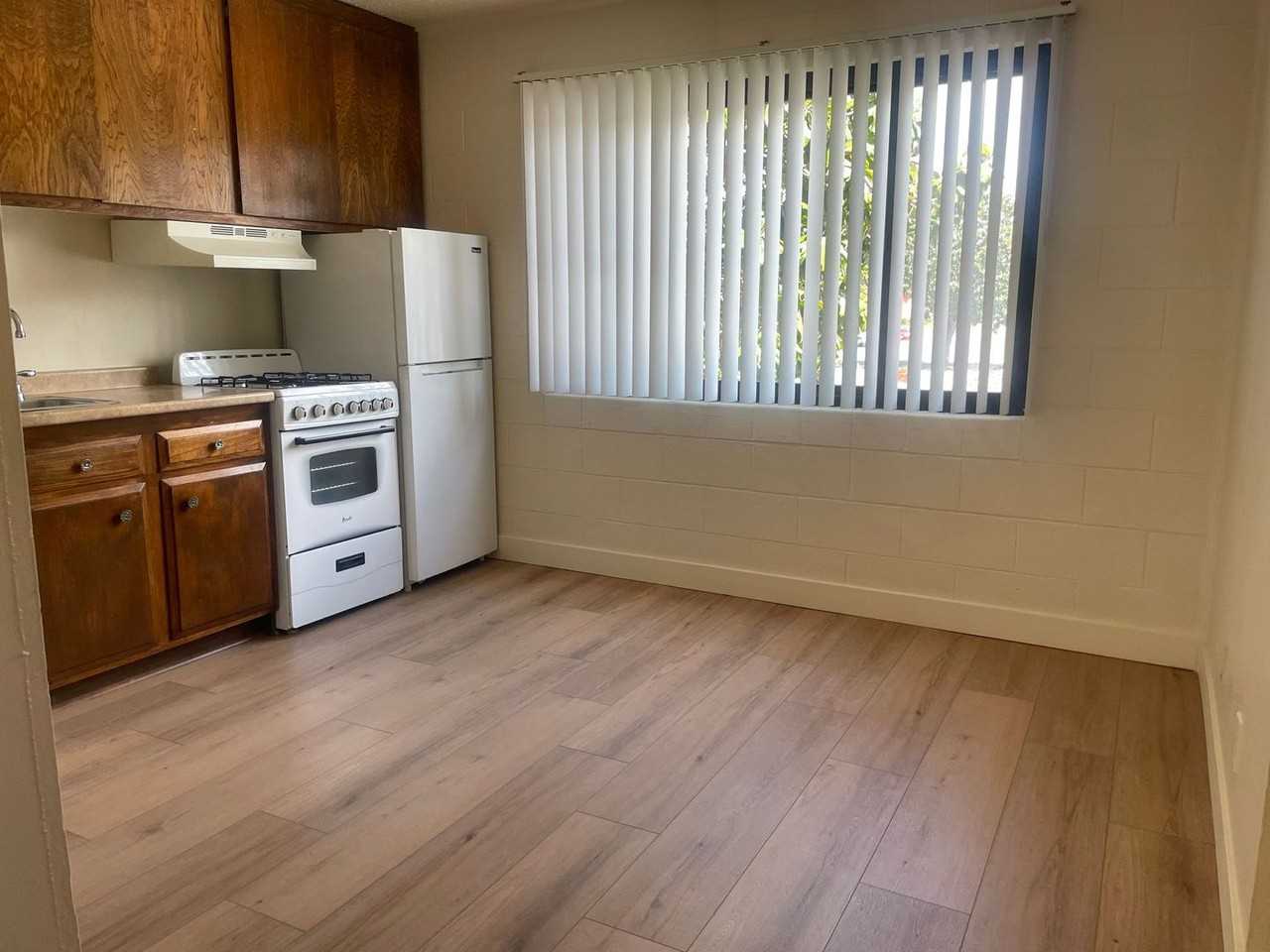 062 - Photo 2 of 5