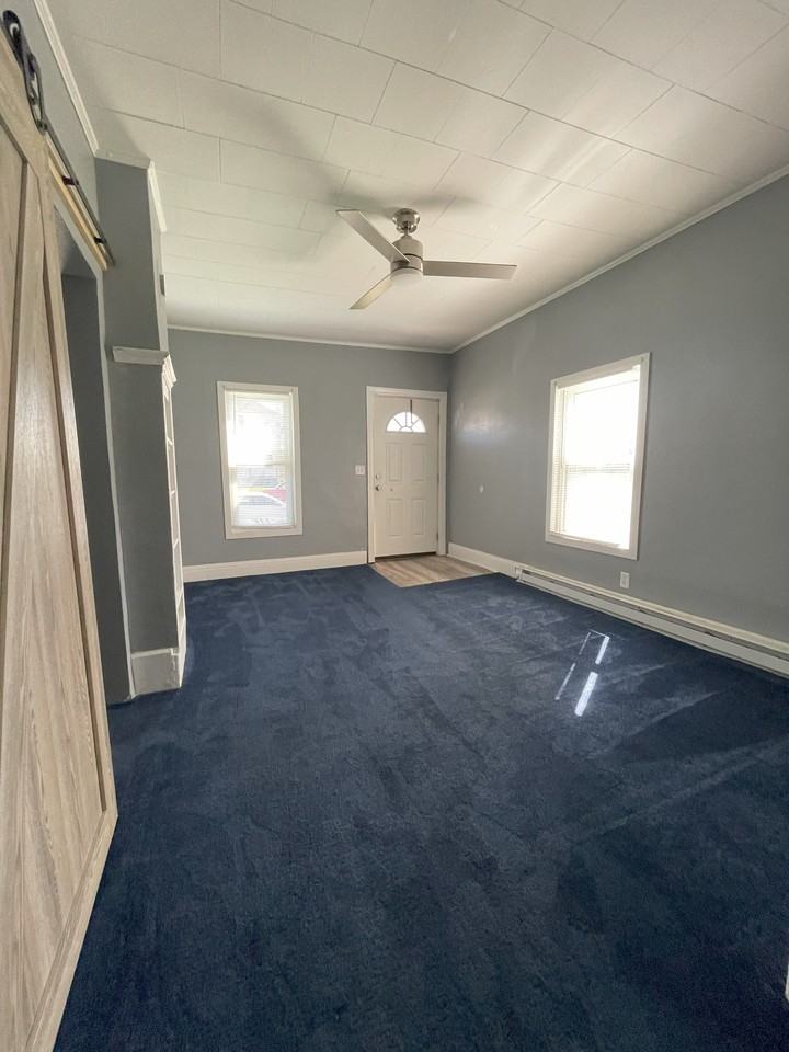1123 Nevada St - Photo 2 of 13