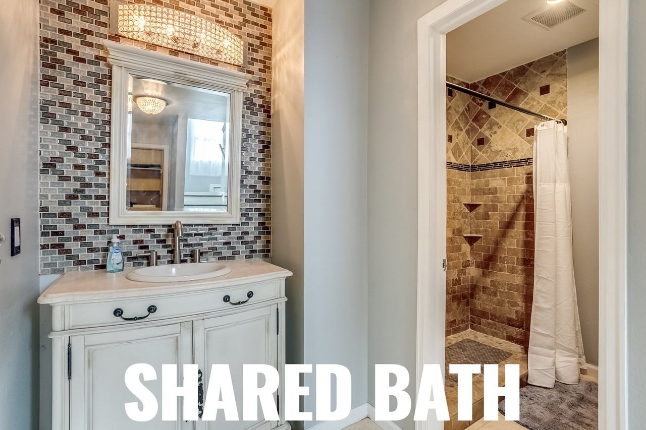 2137 S Vallejo St #3 - Photo 5 of 12