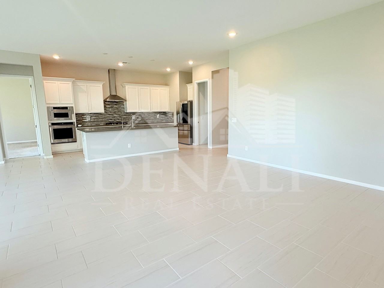 1153 E Nolan Pl - Photo 5 of 37