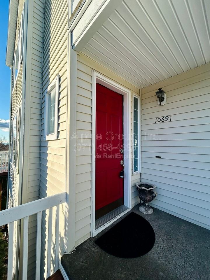 10691 Sw Celeste Ln - Photo 3 of 30