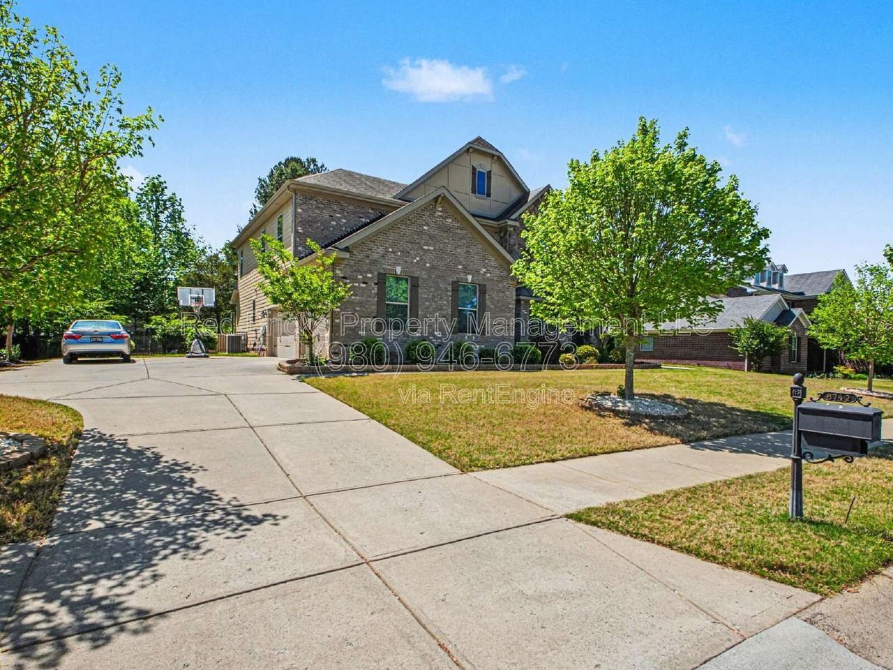 8742 Whitehawk Hill Rd - Photo 3 of 47