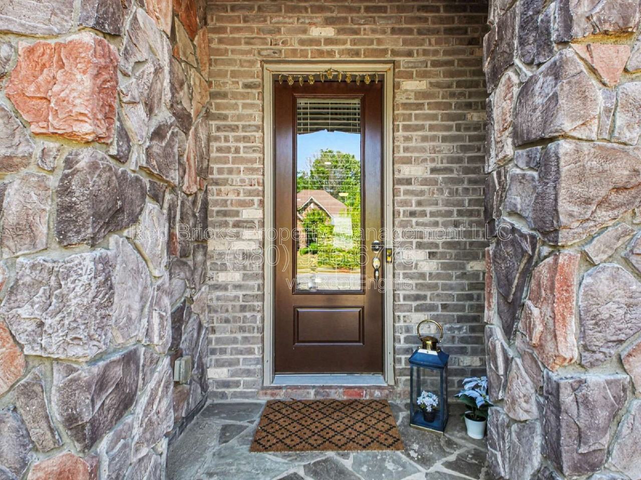 8742 Whitehawk Hill Rd - Photo 6 of 47