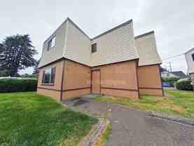 1219 Nw 27th St - Photo 1 of 1