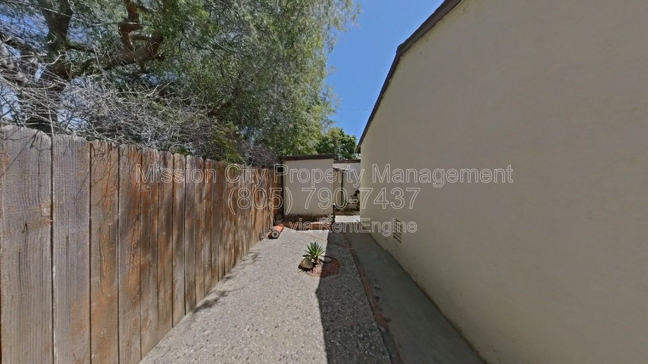 721 Eucalyptus Ave - Photo 2 of 6