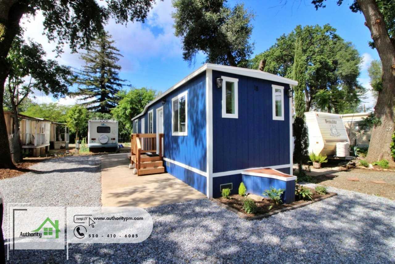 18798 Thomas Rd - Photo 2 of 9