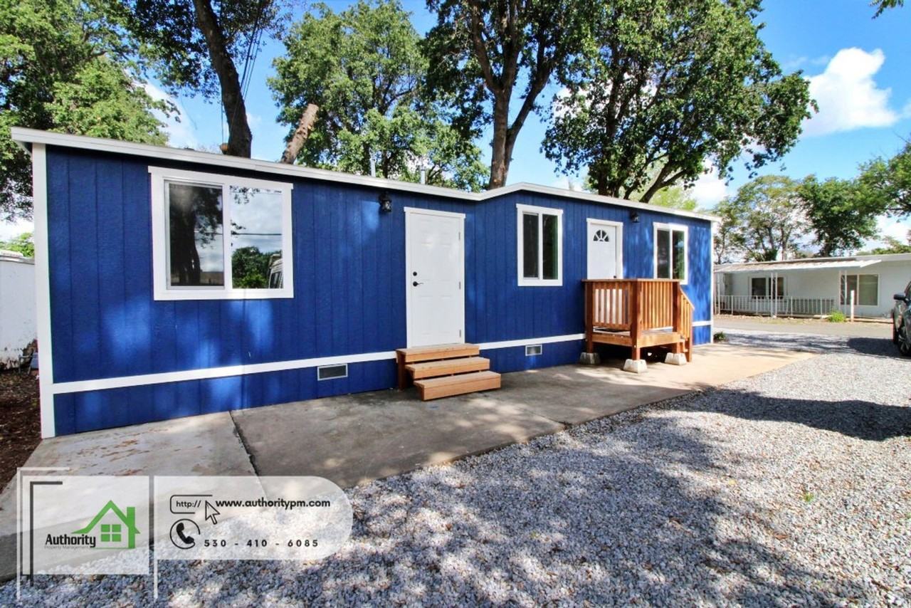 18798 Thomas Rd - Photo 3 of 9