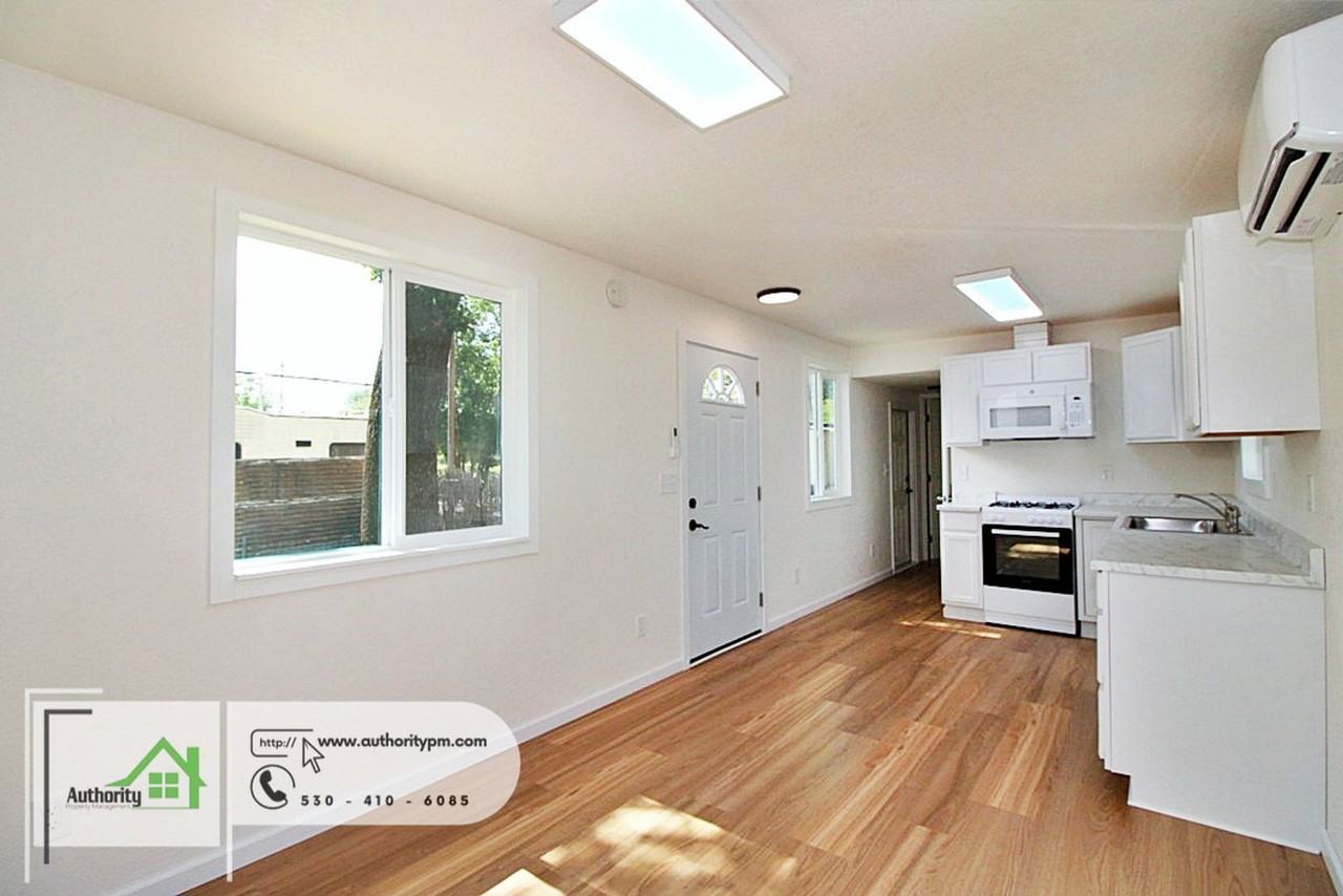 18798 Thomas Rd - Photo 5 of 9