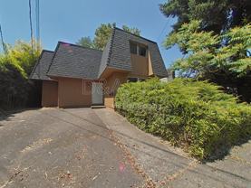 720 Nw 13th St #B - Photo 1 of 1