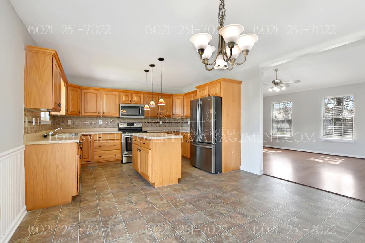 3645 Rolling Ridge Way - Photo 5 of 19