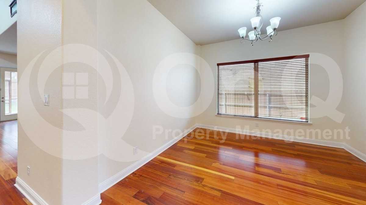 8731 Argentine Way - Photo 7 of 24