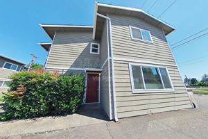 featured image of 1970 Nw Kings Pl