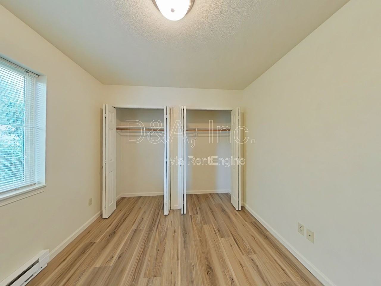 725 Sw 13th St #2 - Photo 2 of 8