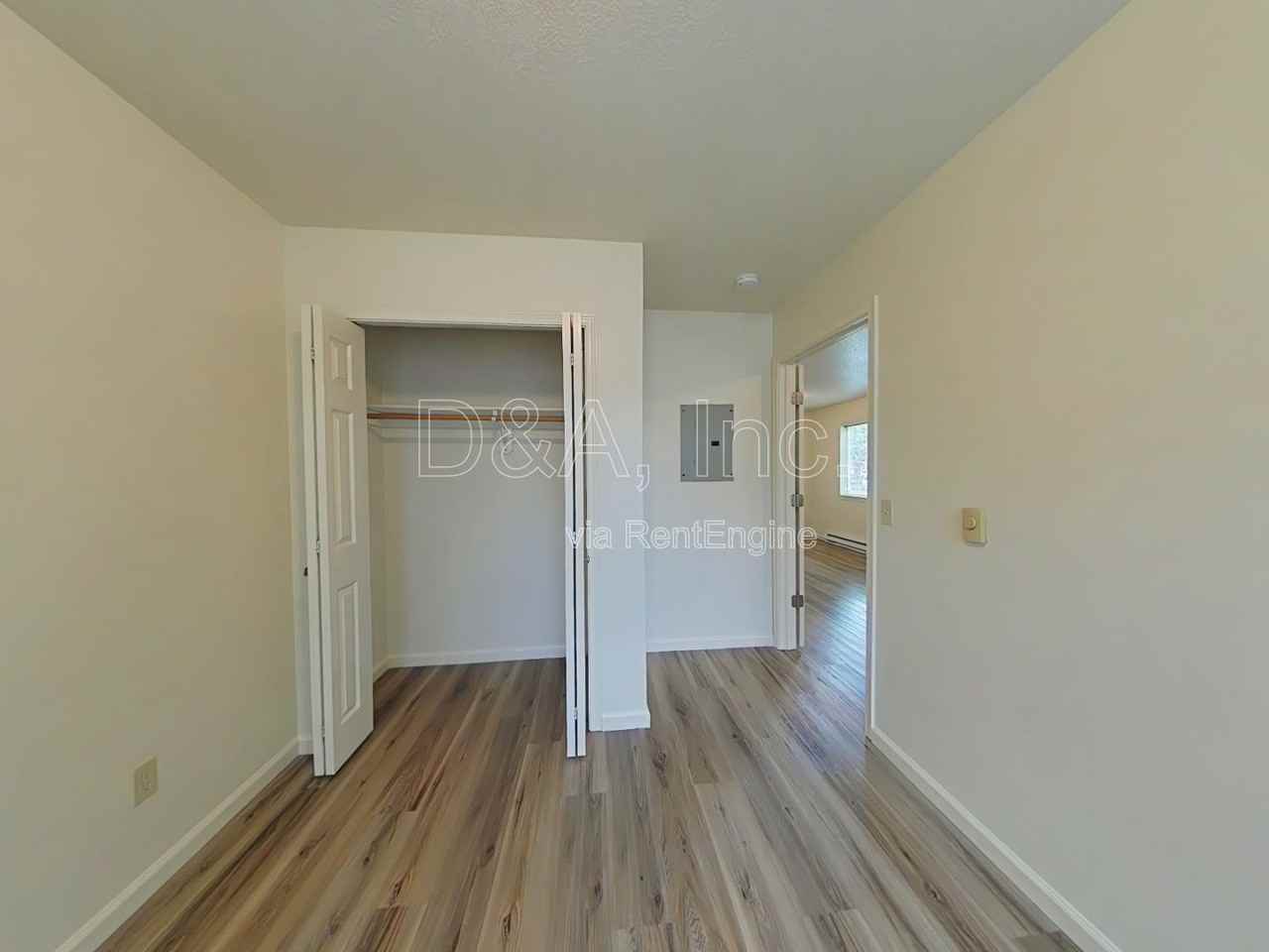 725 Sw 13th St #2 - Photo 6 of 8