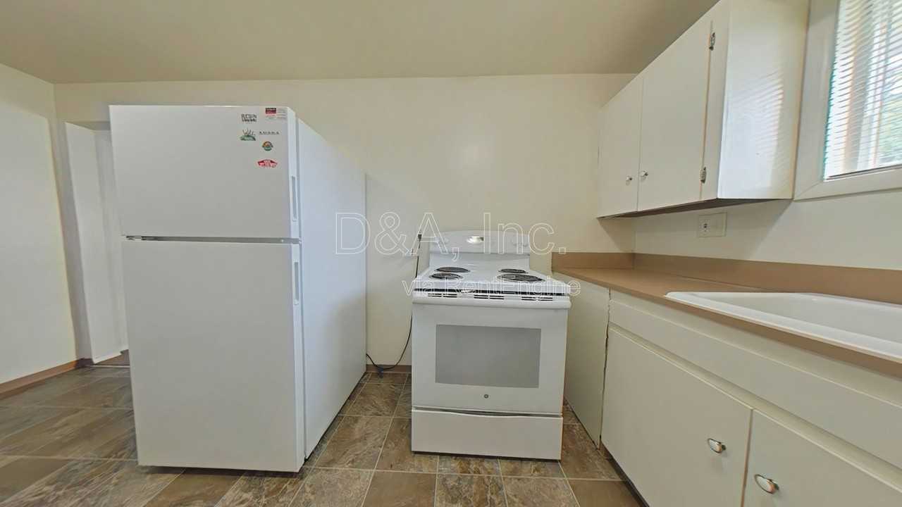 960 Nw Cleveland Ave #3 - Photo 4 of 8