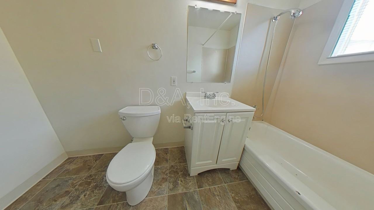 960 Nw Cleveland Ave #3 - Photo 7 of 8