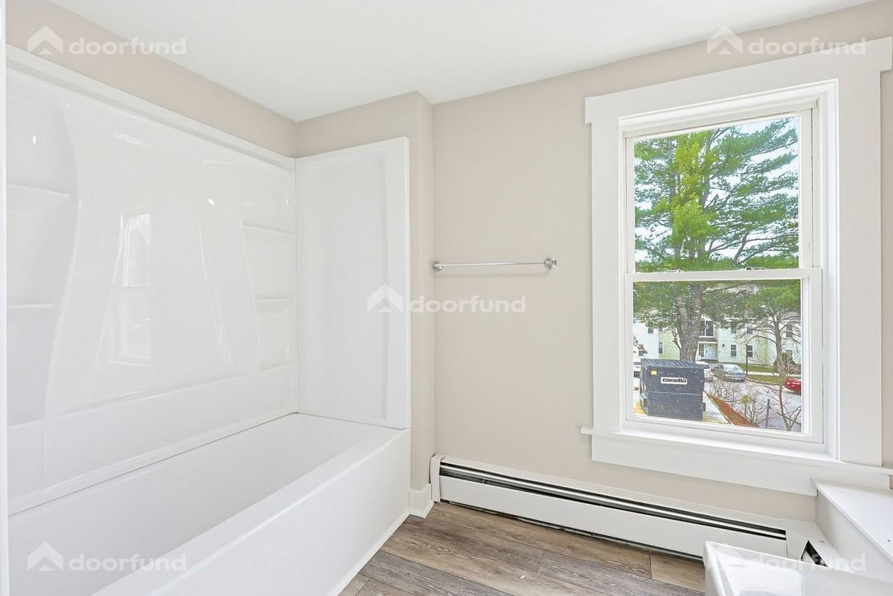 69 Main St #2 - Photo 6 of 33