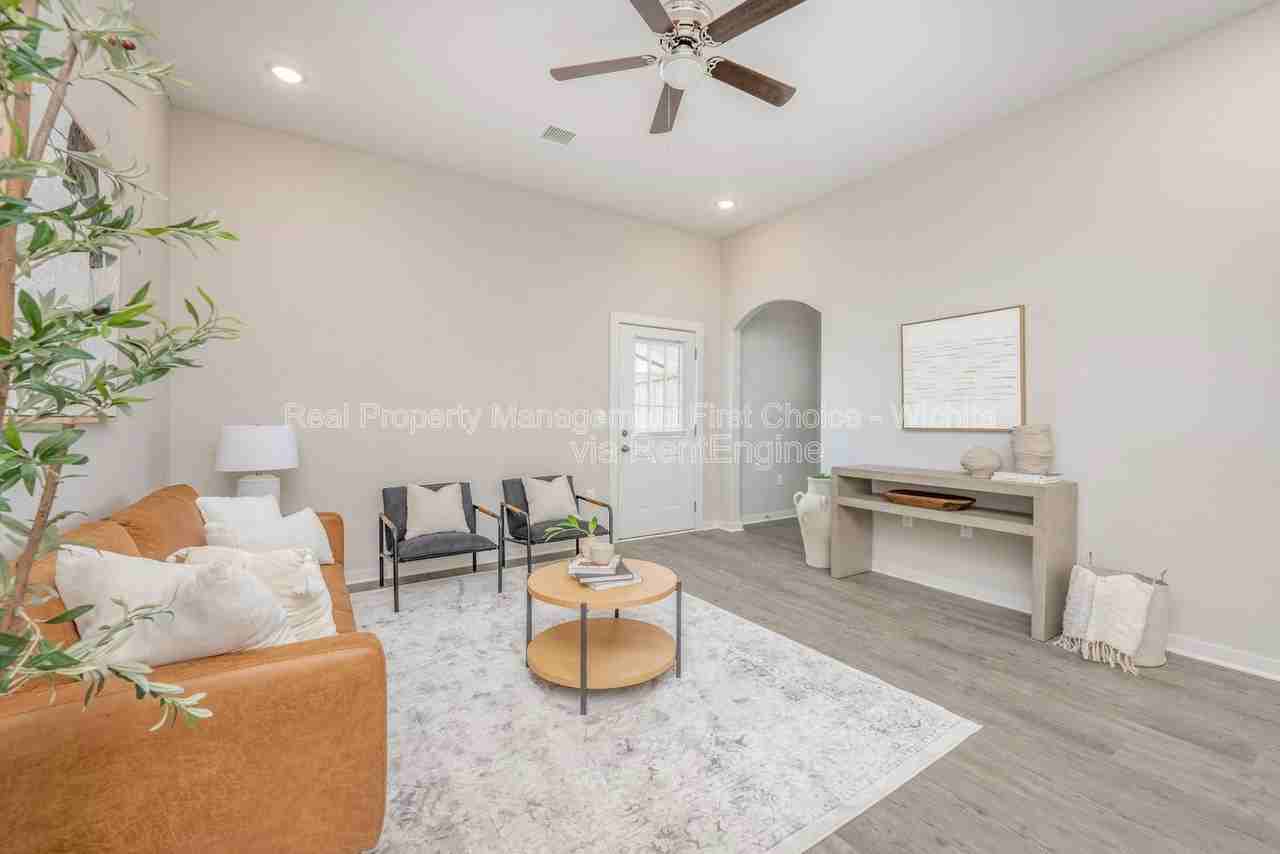 3426 W Angel St - Photo 6 of 25
