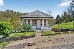 featured image of 804 Illinois Ave