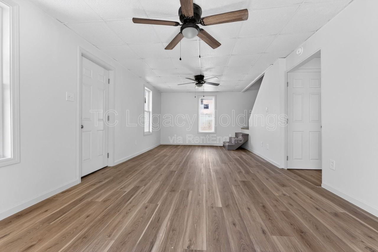 804 Illinois Ave - Photo 6 of 31