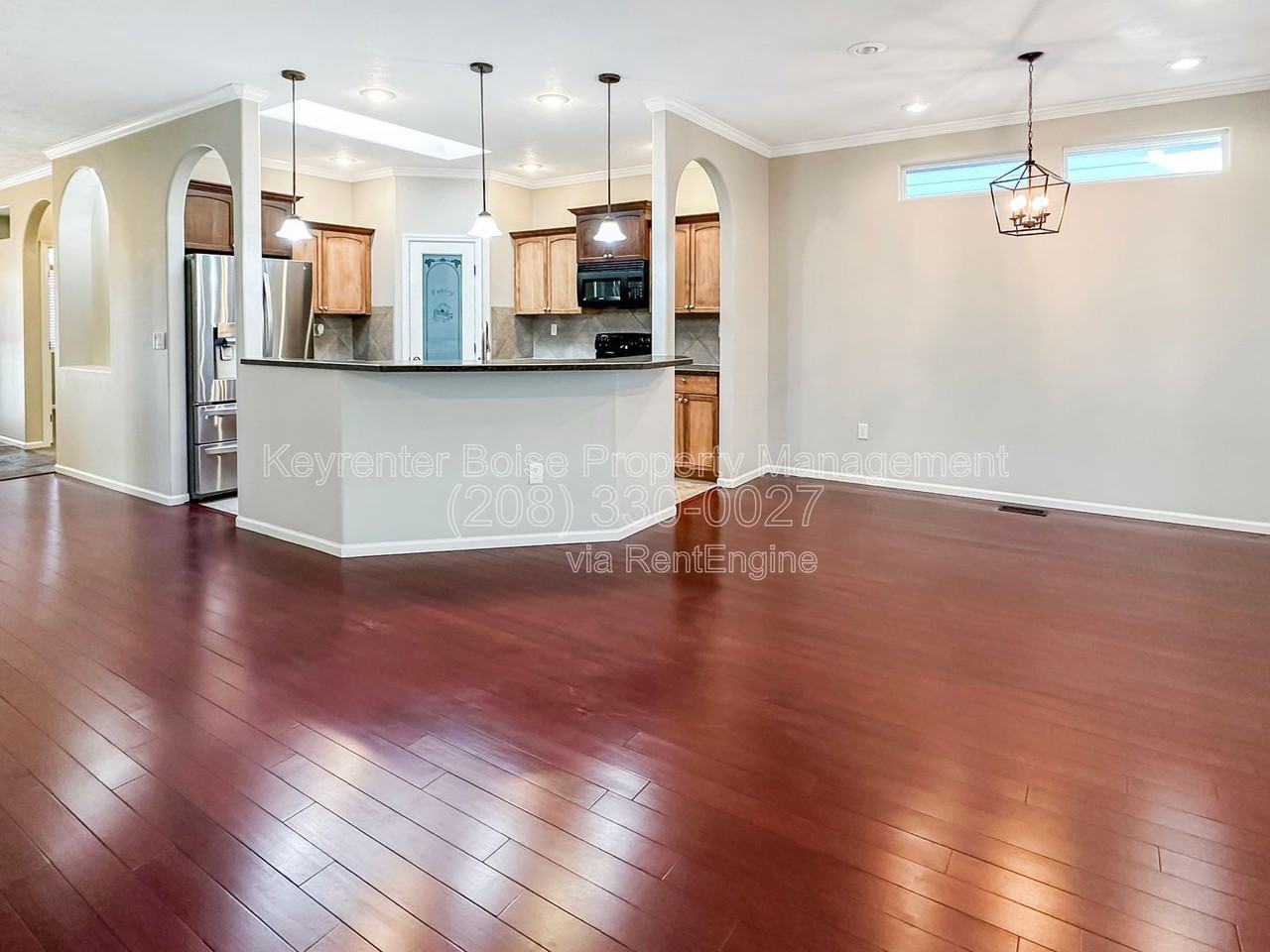 9259 W Olivia St - Photo 6 of 24