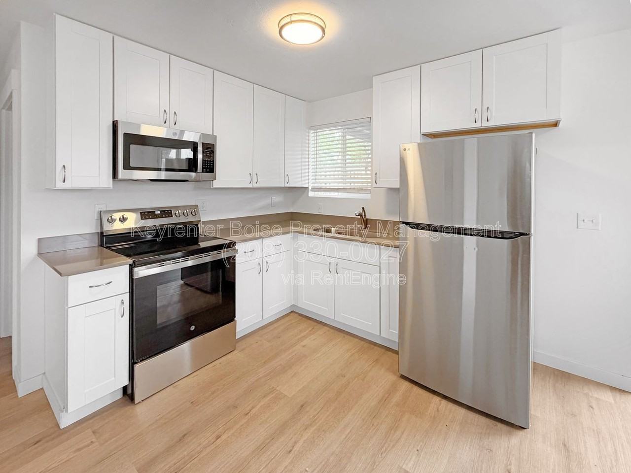 10331 W Utahna Rd #B - Photo 3 of 12