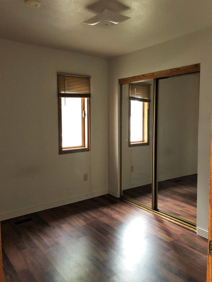 3005 W Malad St - Photo 5 of 11