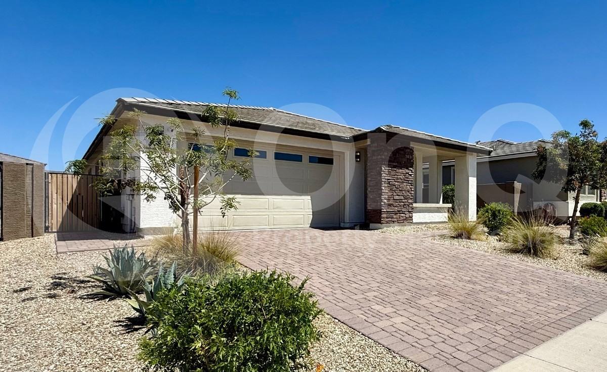 11985 S 173rd Ave - Photo 2 of 24