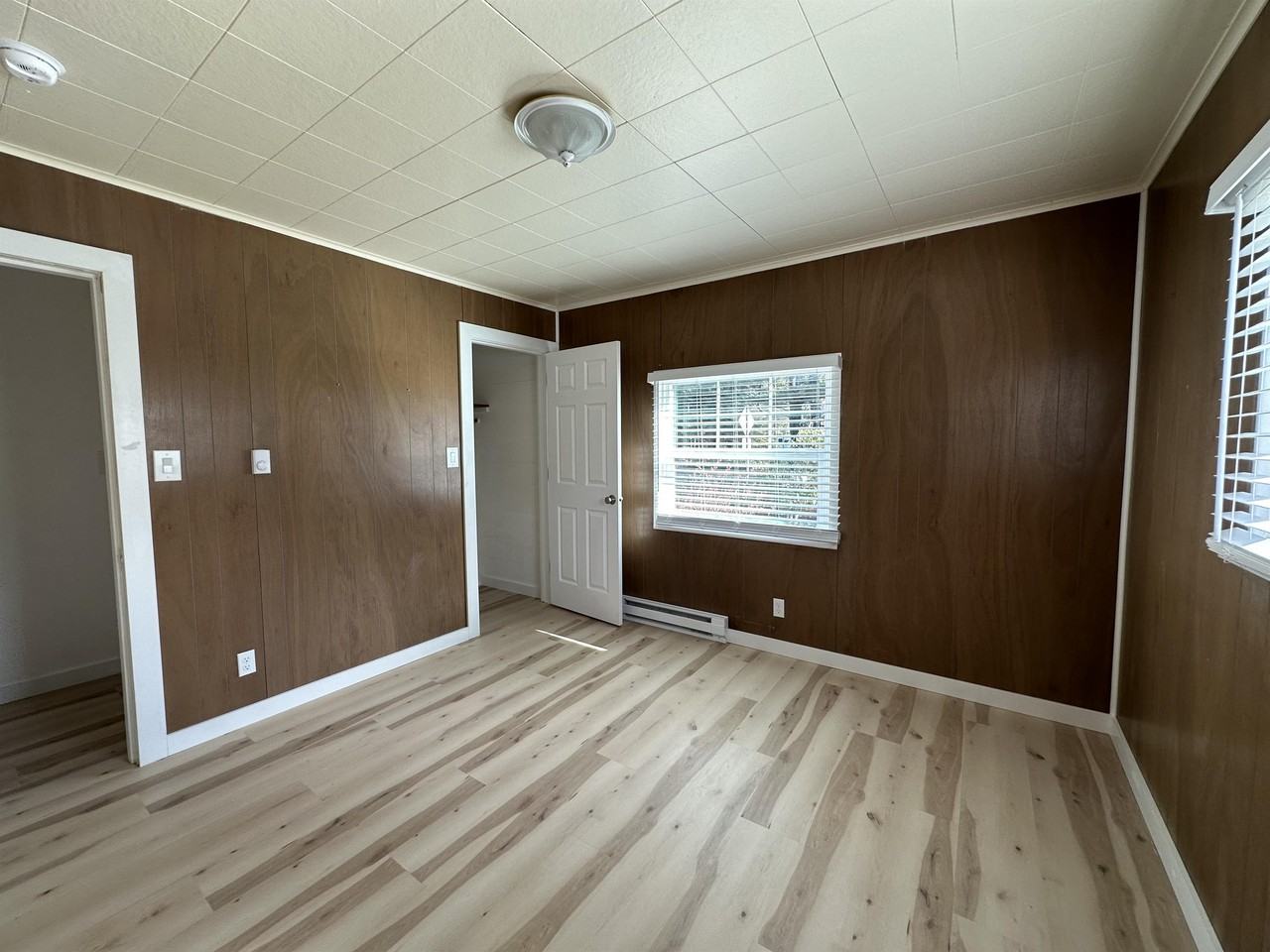 38 S 4th St - Photo 3 of 27