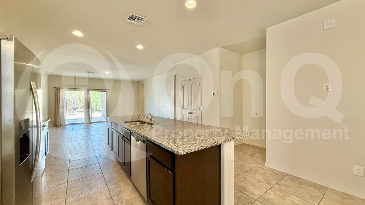 289 S Espada Trl - Photo 5 of 22