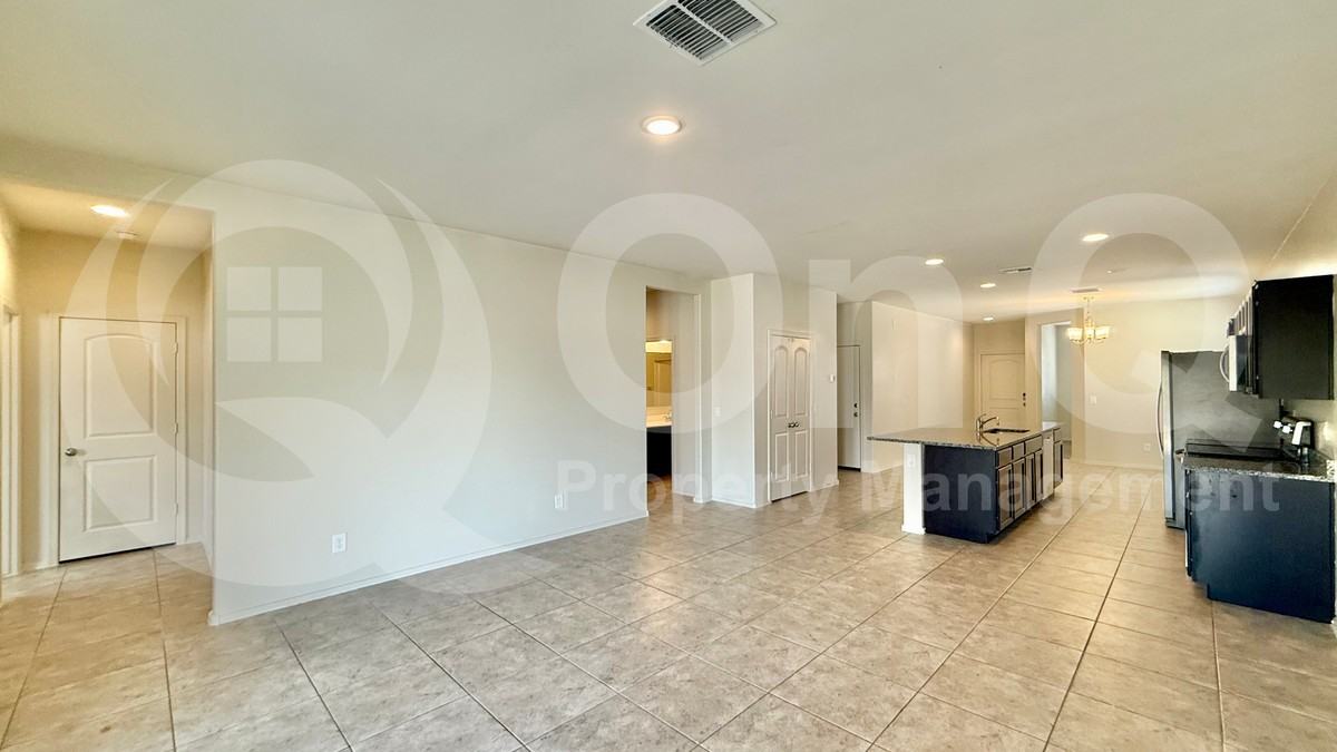 289 S Espada Trl - Photo 7 of 22