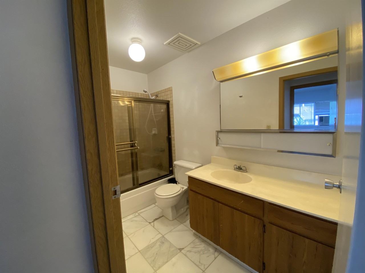 98-597 Kilinoe St #1 - Photo 5 of 6