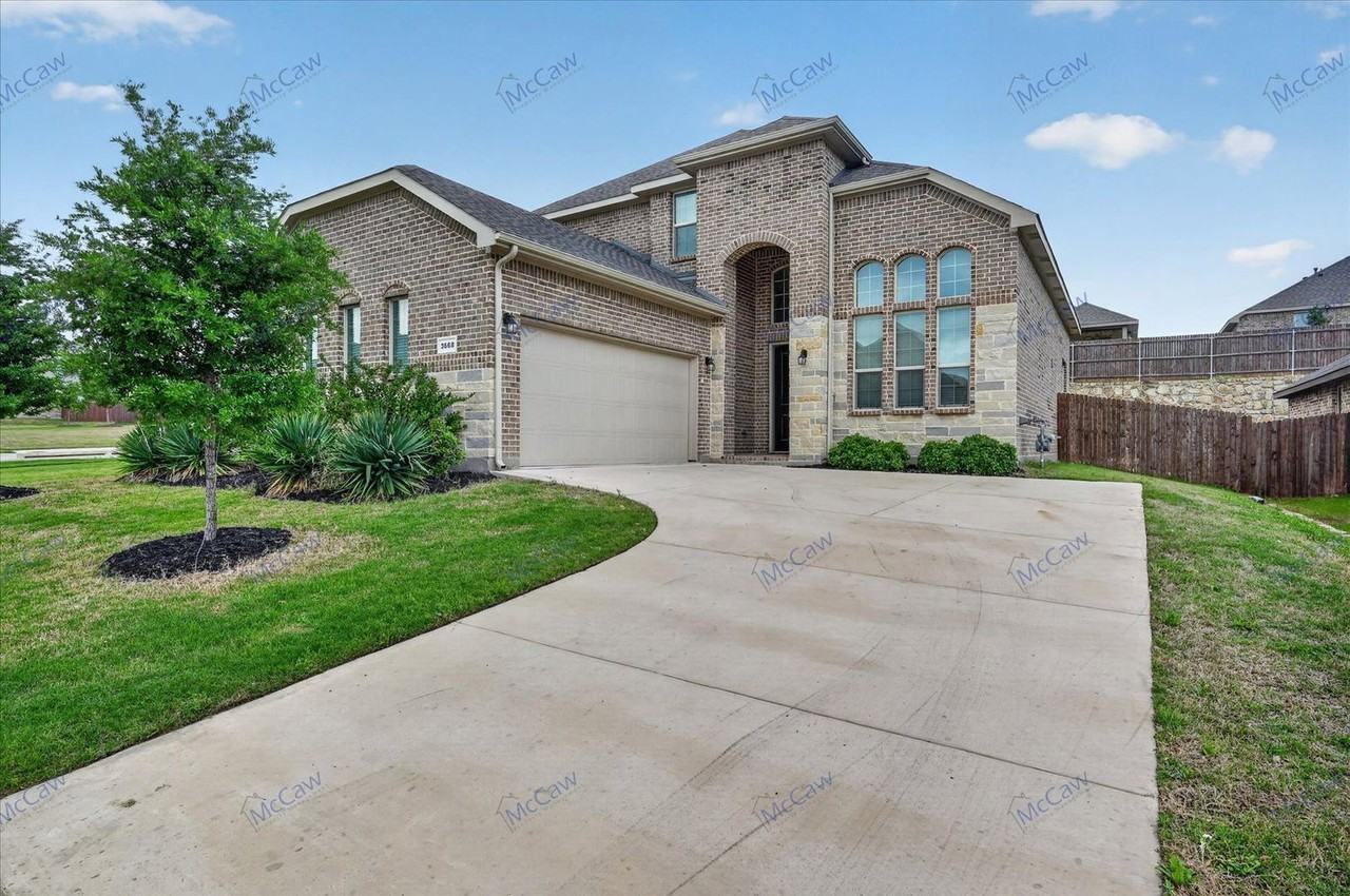 3668 Walnut Ridge Dr - Photo 3 of 29