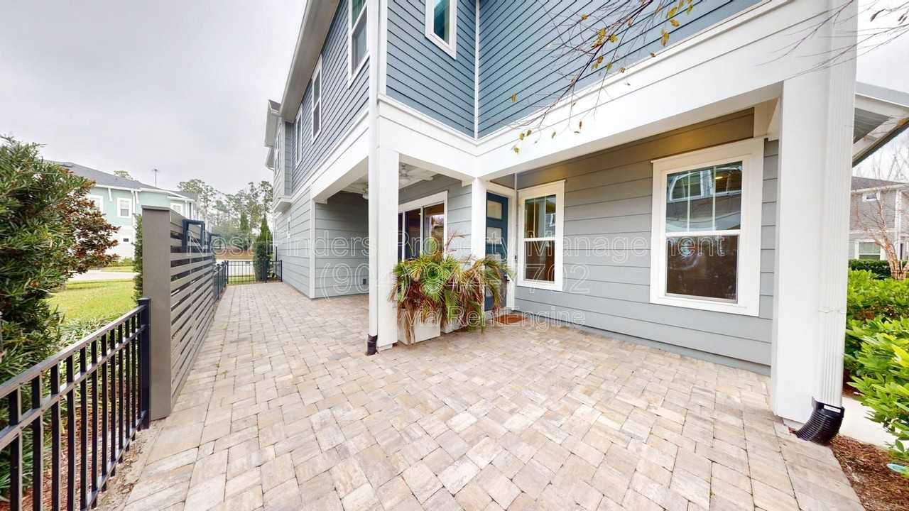 7340 Sunset Ridge St - Photo 4 of 39