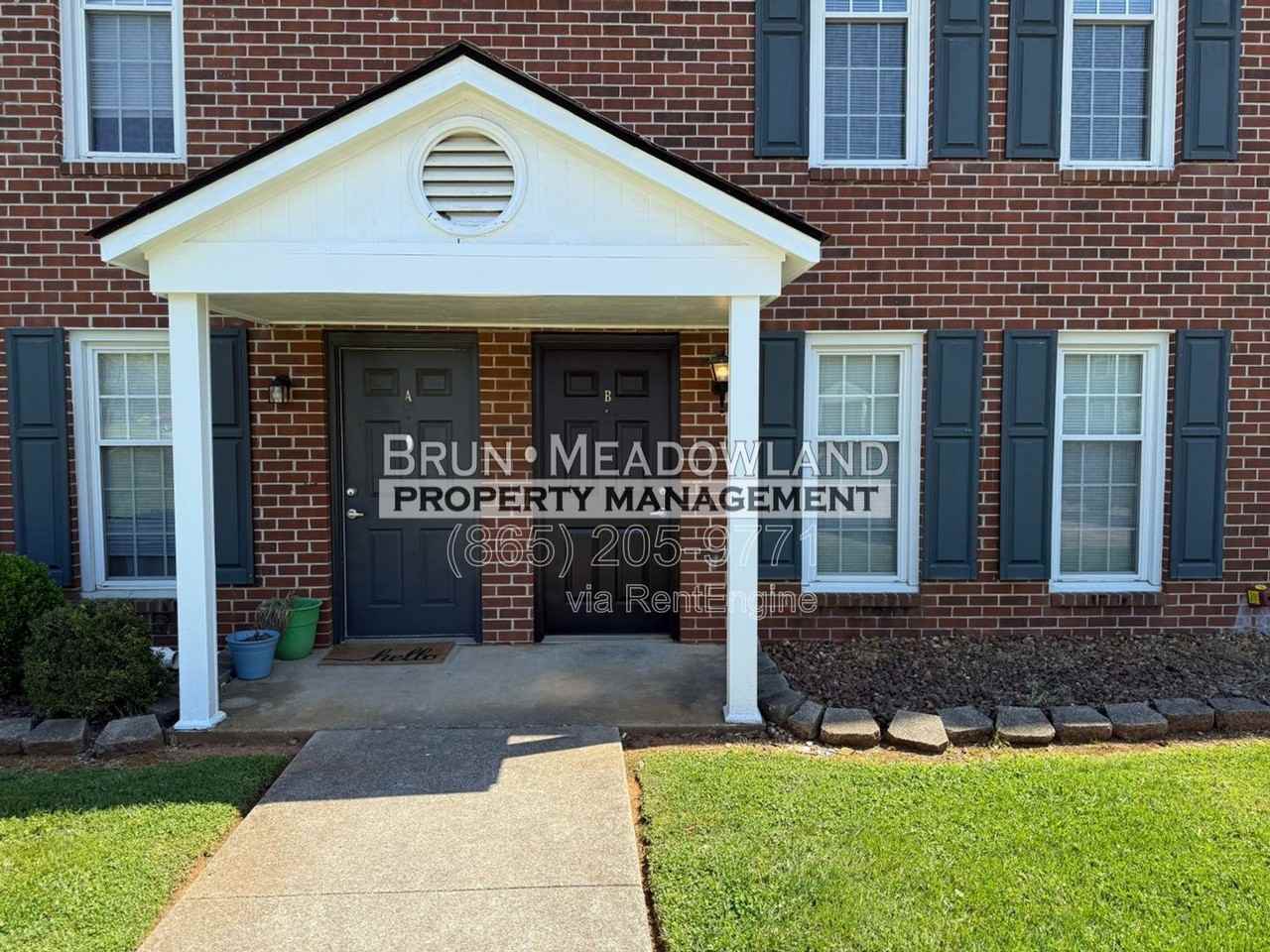 9101 Parktop Ln #B - Photo 4 of 35