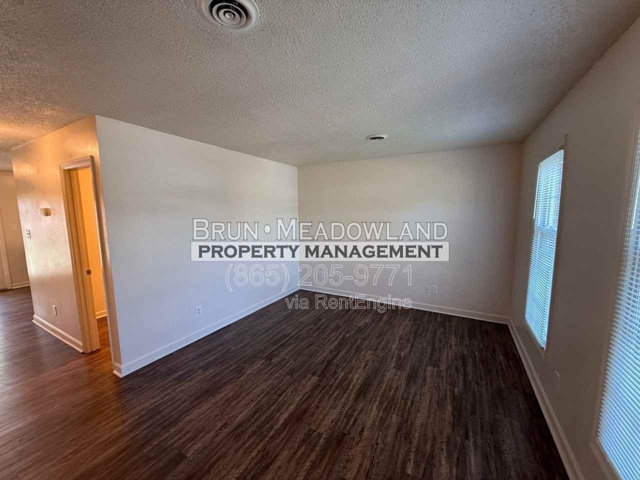 9101 Parktop Ln #B - Photo 7 of 35