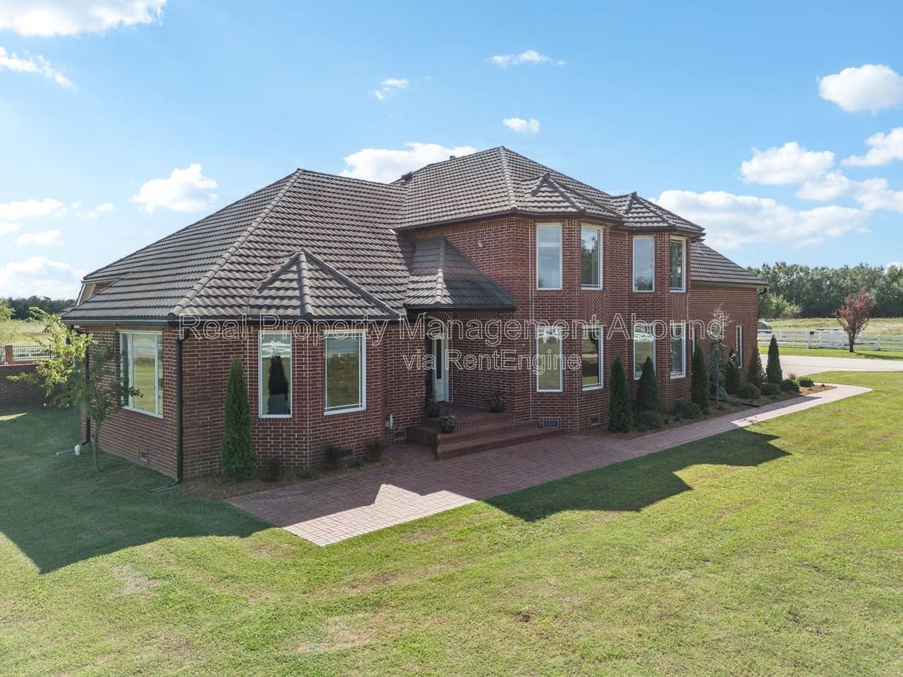 6202 E 191st St S - Photo 2 of 50