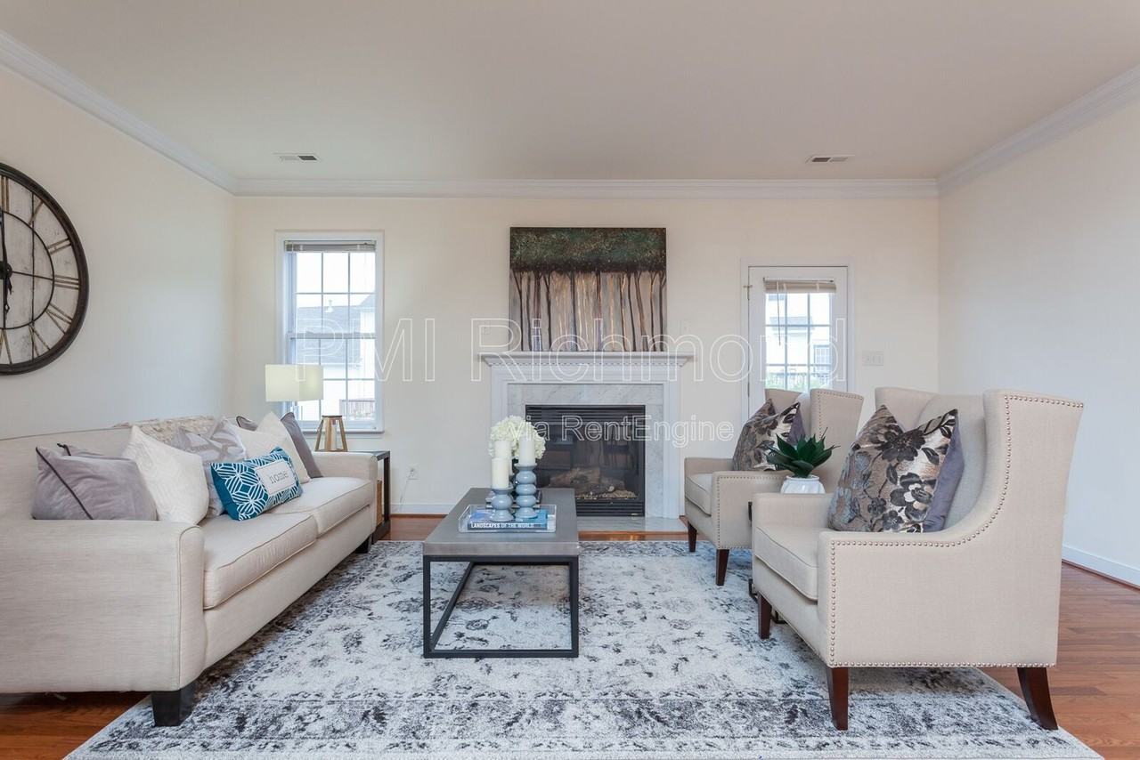 6909 Stratford Townes Way - Photo 7 of 18