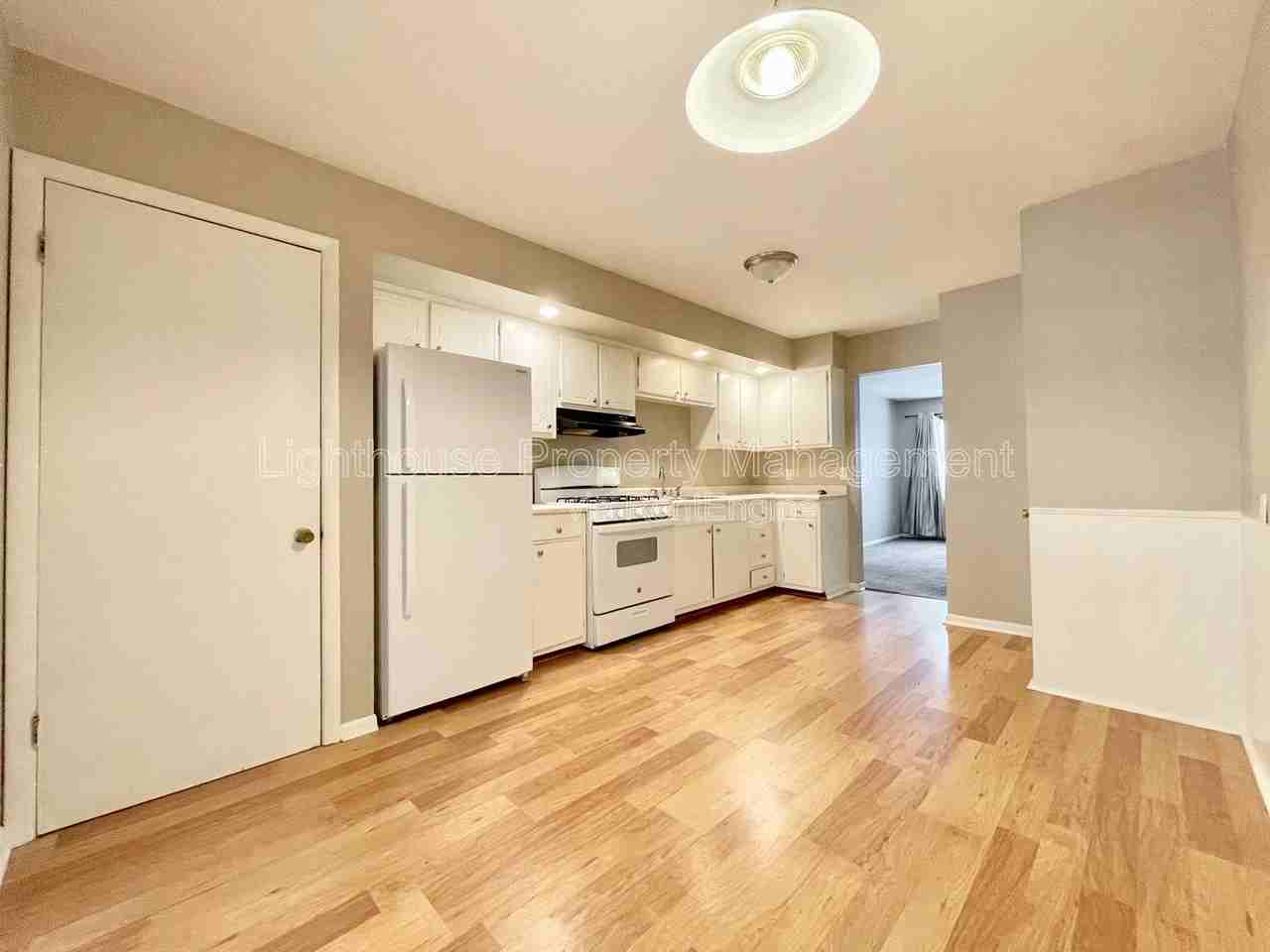 1054 Royal Oak St Sw - Photo 6 of 14