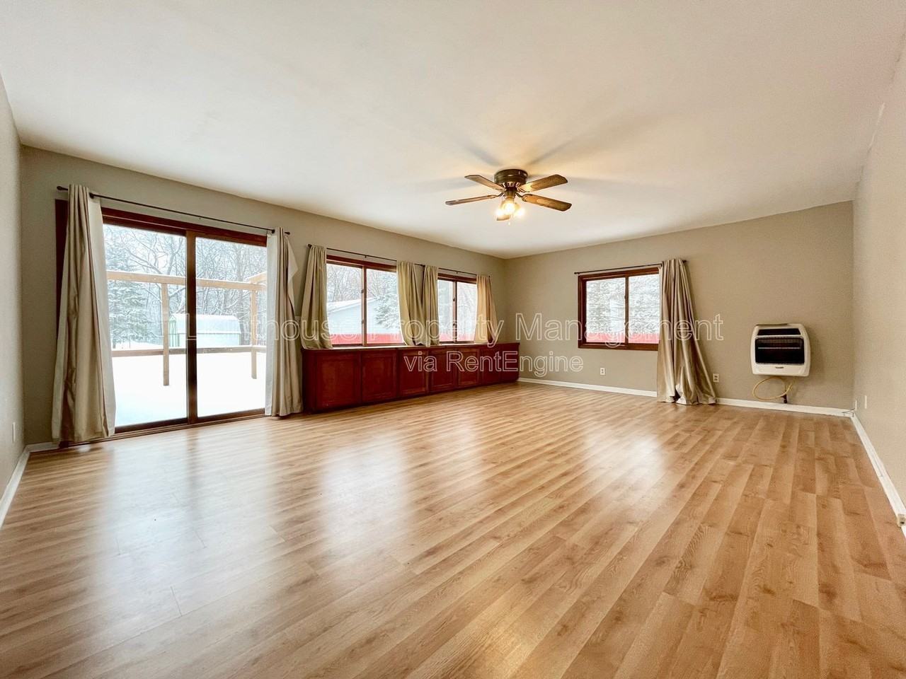 1054 Royal Oak St Sw - Photo 7 of 14