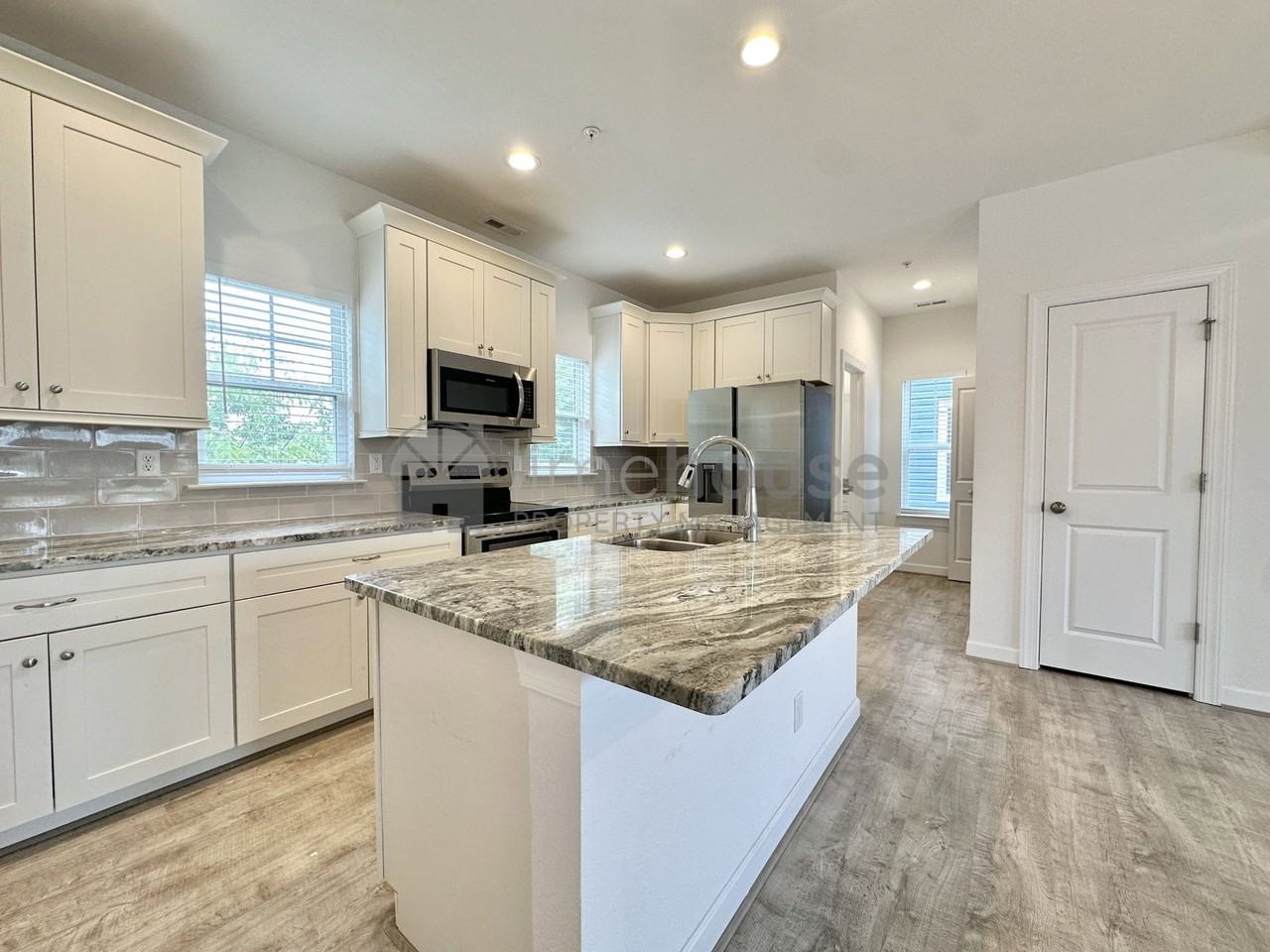 4319 Pinter Ln #1 - Photo 6 of 27