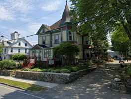 featured image of 118 Locust St #4