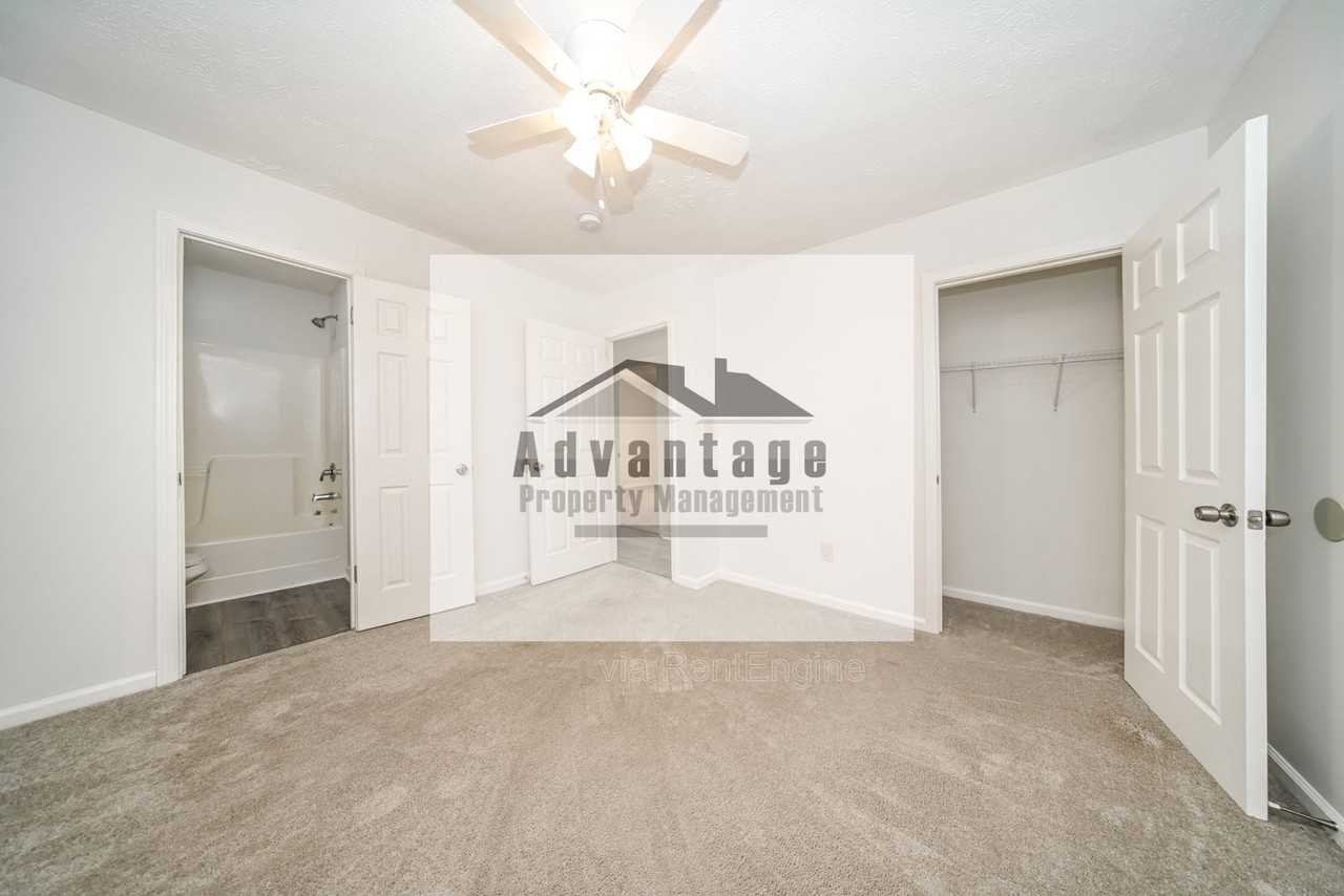 1345 D F Fuller Dr - Photo 7 of 17