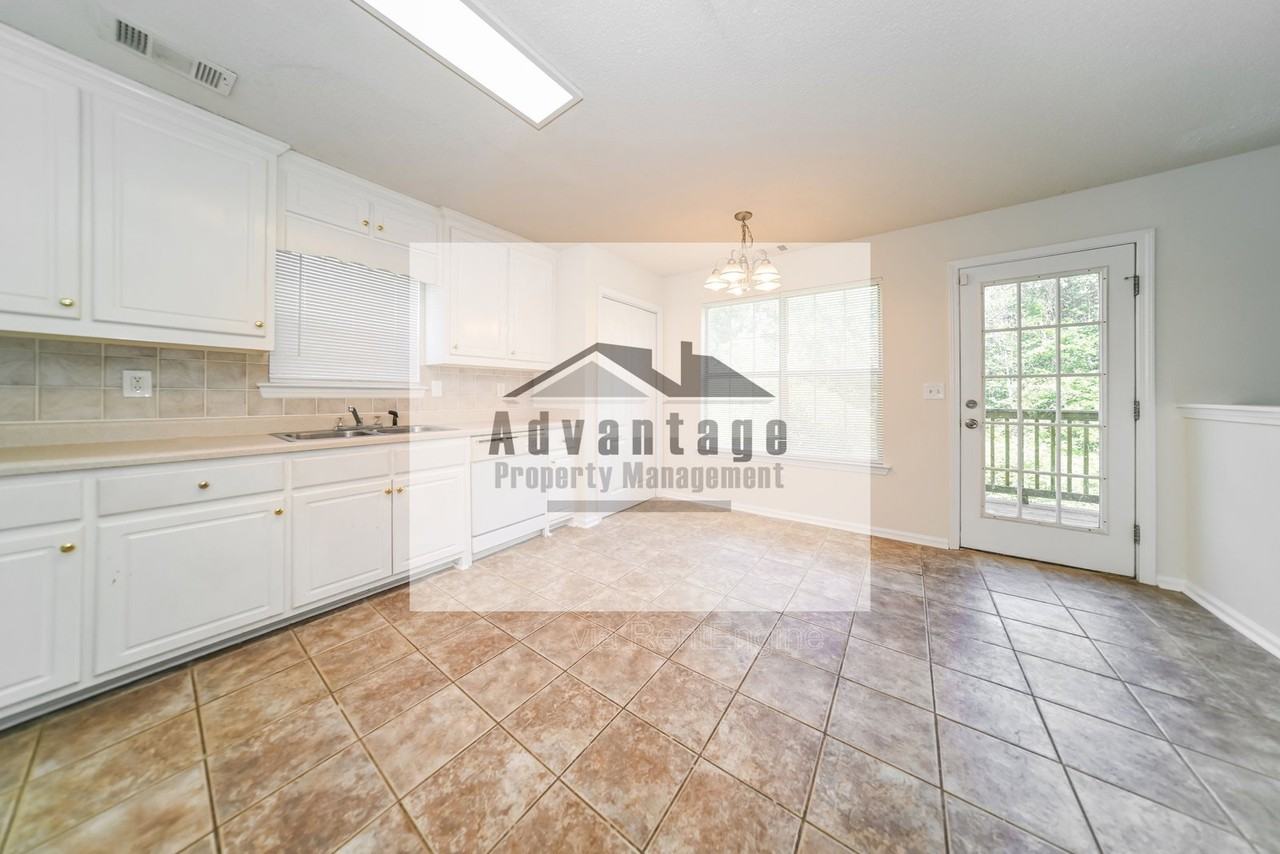 1860 Neighborhood Walk - Photo 7 of 17