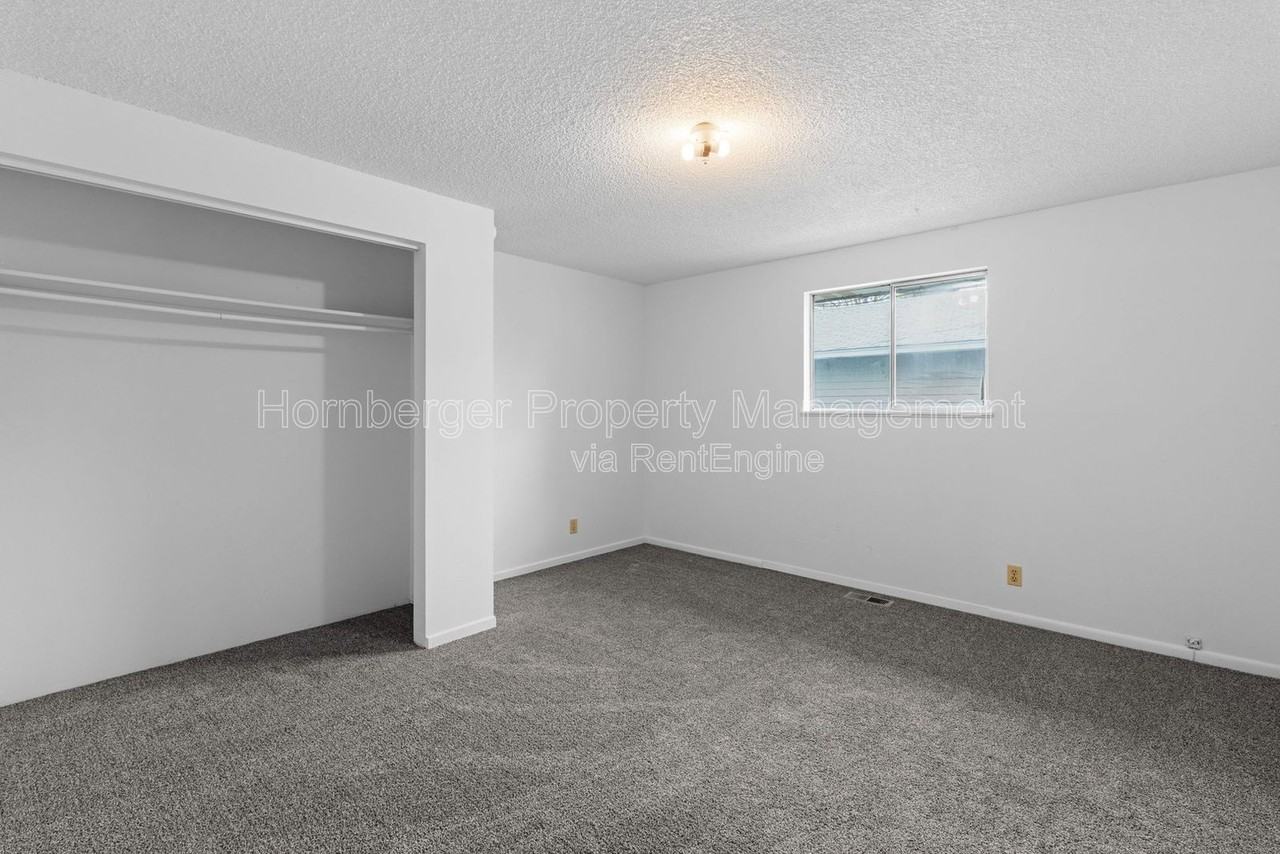 37 E Rockwell Ave - Photo 6 of 16