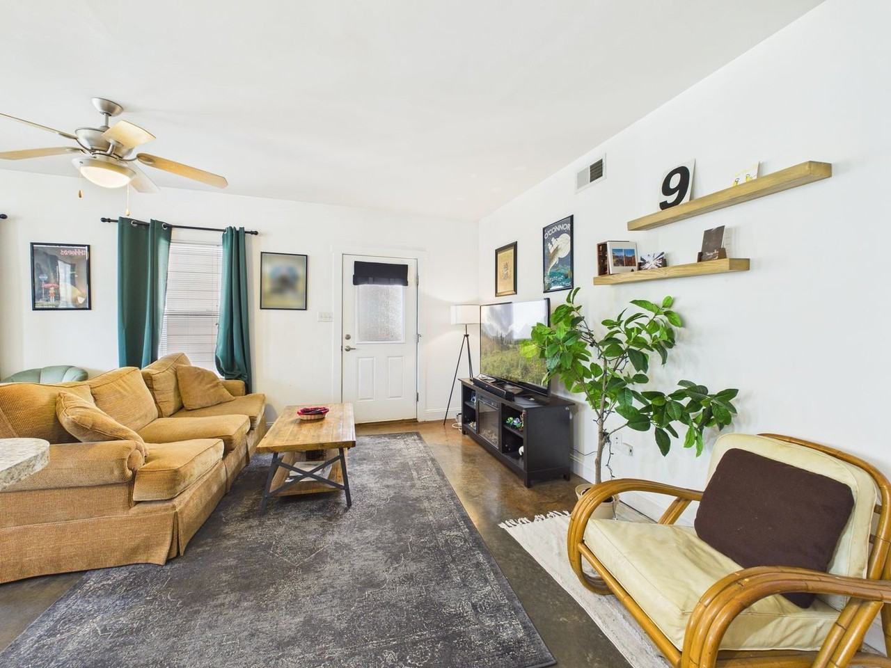 1112 Porter St #A - Photo 7 of 39