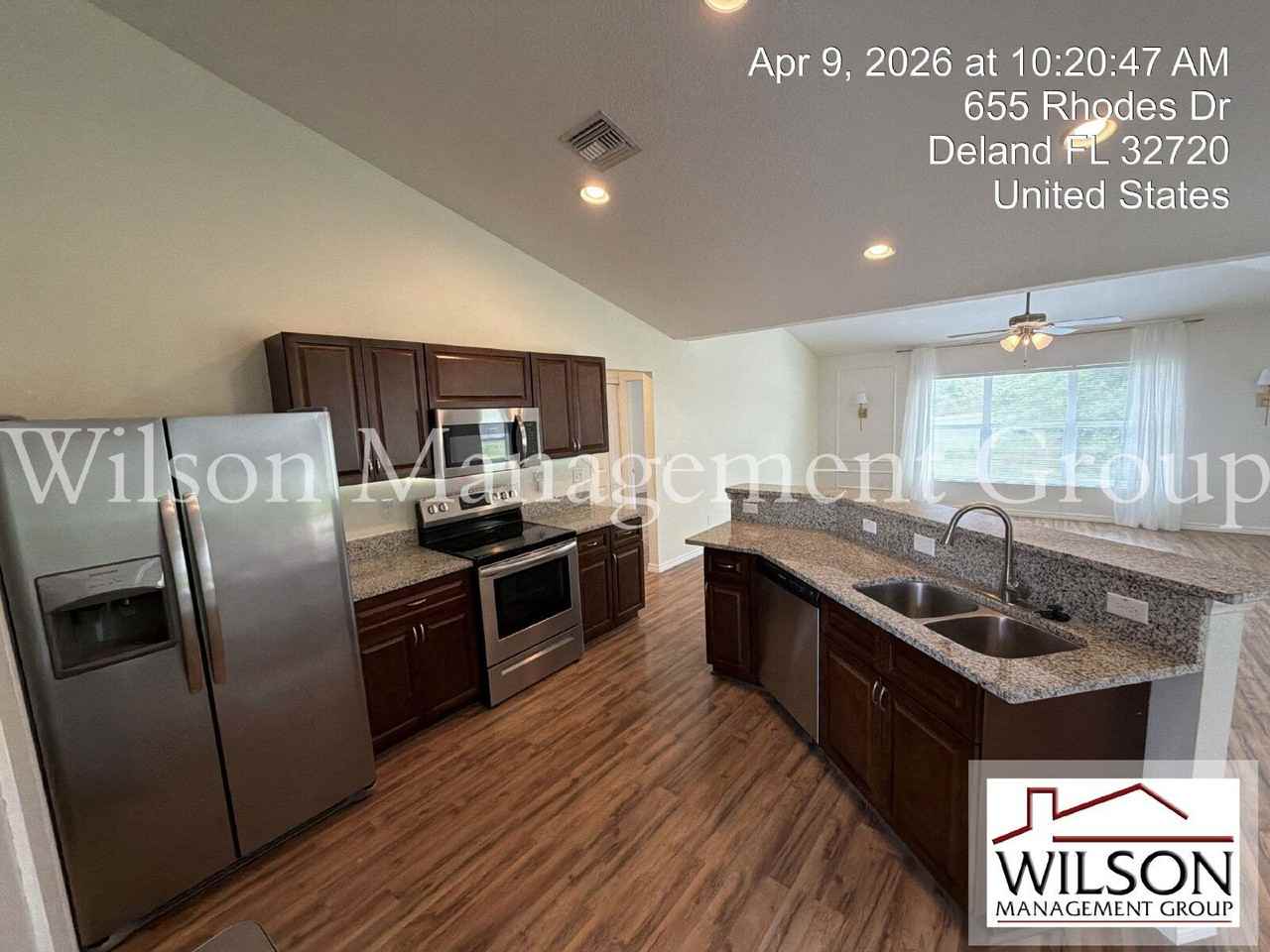 655 Rhodes Dr - Photo 7 of 22